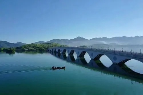 文旅部：完善旅游市场信用监管制度 提升旅游服务质量